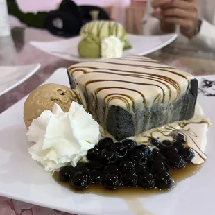 Milk Tea Toast (ig: @anniebitez)