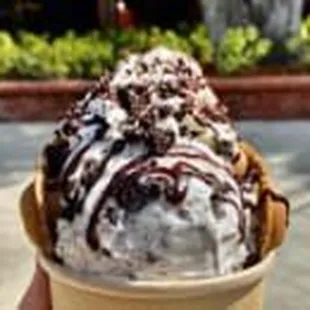 Cookie Monster Bubble Waffle