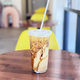 Large brown sugar latte.