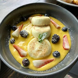 Syrniki with Mango Sause