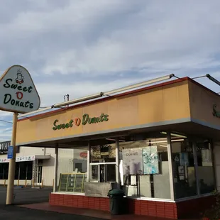 The Sweet O Donuts historic foundation.