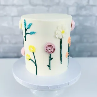 Pipping flower cake