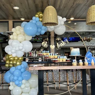 Cakes and cupcakes with the full set up!