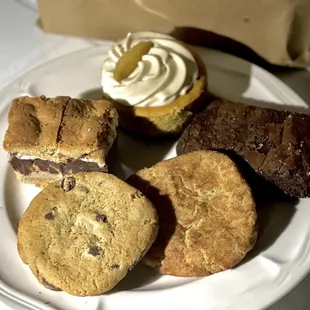 S&apos;mores bar (this is only half of it) brownie, snickerdoodle, chocolate chip, and pumpkin cheesecake.  Delicious!