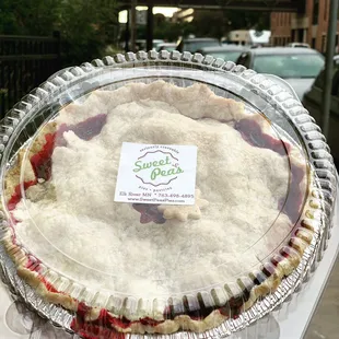 Small batch, scratch made, seriously craveable strawberry rhubarb pie