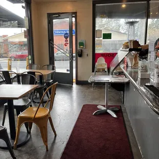 Inside seating area. Two small tables behind me, but people were sitting there. Hee