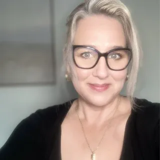 Rachel O.