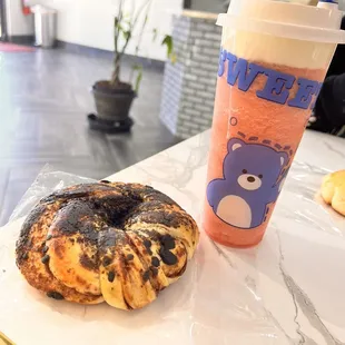 Watermelon boom drink and Orio chocolate bun