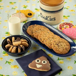 Classic flavors, European varieties, fun shapes, and even keto - all our cookies are freshly baked and ready to enjoy.