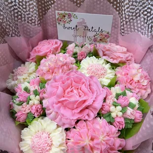 Sweet Petals CupCakery