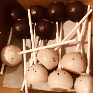 Cake pops