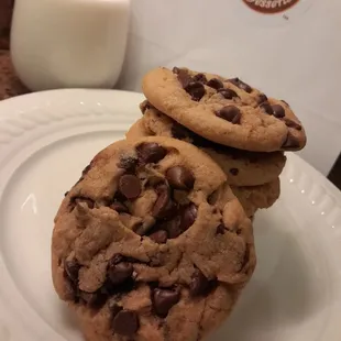 Chocolate Chip Cookies