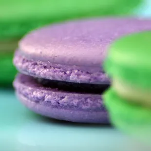Ube Macaron