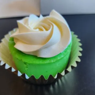 Mini panda cheesecake ($3.5)