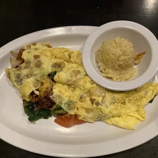 Chuck&apos;s Breakfast- Omelette with copious amounts of fillings and hash brown casserole