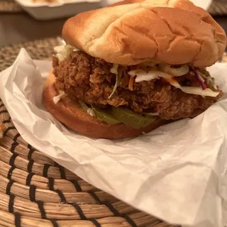 Hotlapeo Chicken Sandwich