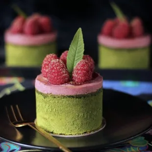 dessert, food