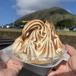 meyer lemon meringue $11