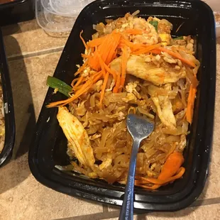 Phad Thai, lacking in flavor