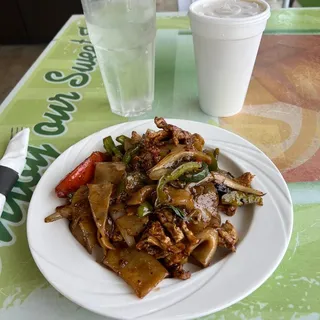 PAD KEE MOW LUNCH