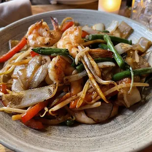 Drunken noodles with shrimp