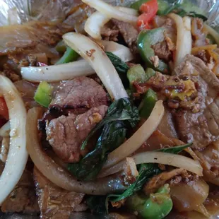 Pad Kee Mao Beef
