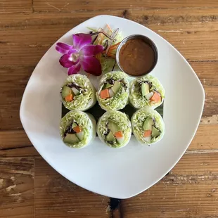 Avocado Fresh Rolls