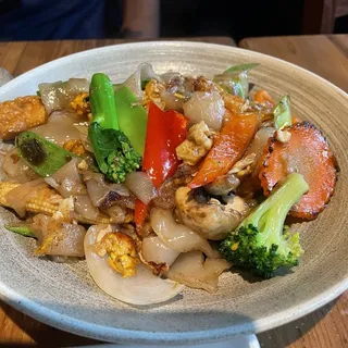 Drunken Noodles Lunch