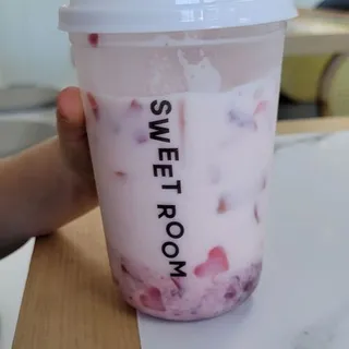 Strawberry Milk Tea