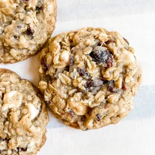 White Chocolate Cranberry Oatmeal Cookies