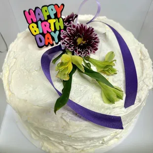 Vanilla cake with buttercream frosting - a classic cake. Beautifully decorated for my best friend's birthday.