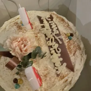 Old school deco and no flavor