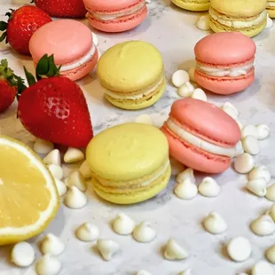 Lemon and strawberry macarons