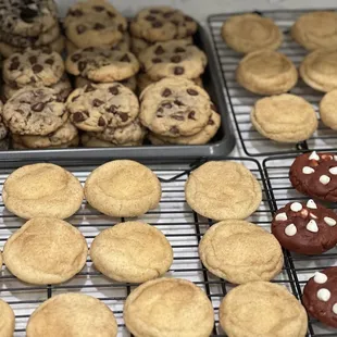 Snickerdoodle's, chocolate chip, cookies and creme and red velvet