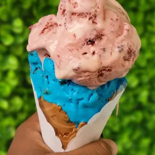 Red Velvet Cake &amp; Cookie Monster Ice Cream on a cinnamon sugar cone.