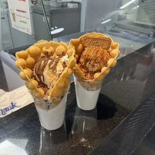 Bubble waffle cones
