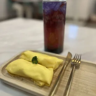 Mango/ whipped cream Pancake