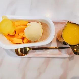 Snow Mountain Mango Pomelo Tapioca