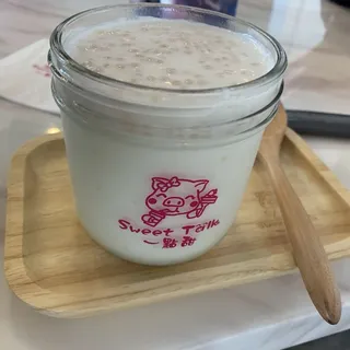 Coconut Tapioca Steam Milk Pudding