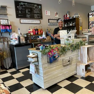 Miqell at the cash register. Great friendly barrista