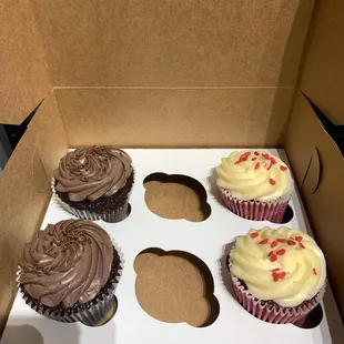  dozen cupcakes in a box