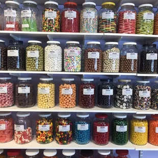 Endless, fresh sugar and sugar-free delights.