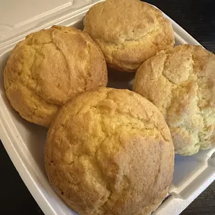 Corn muffins