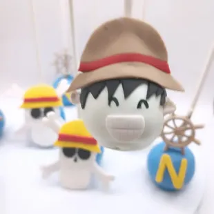 Personalized Cakepops for any occasion.