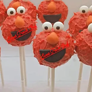 Cakepop ELMO THEME!
SEND ME DM IF YOU WANT PERSONALIZE YOUR ORDER (669)667-0776