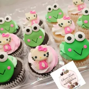 food, cupcakes, dessert