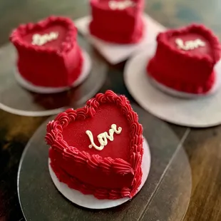 Custom Cakes