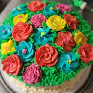 Bright flower garden cake top