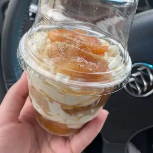 16oz Peach Cobbler Cheesecake Cup