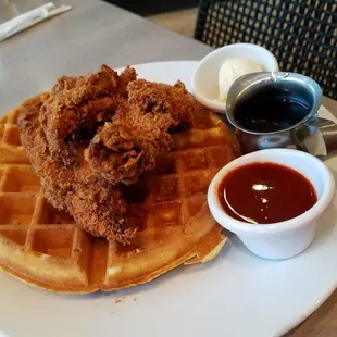 Cornbread Waffle w/ fried chicken &amp; Memphis hot sauce